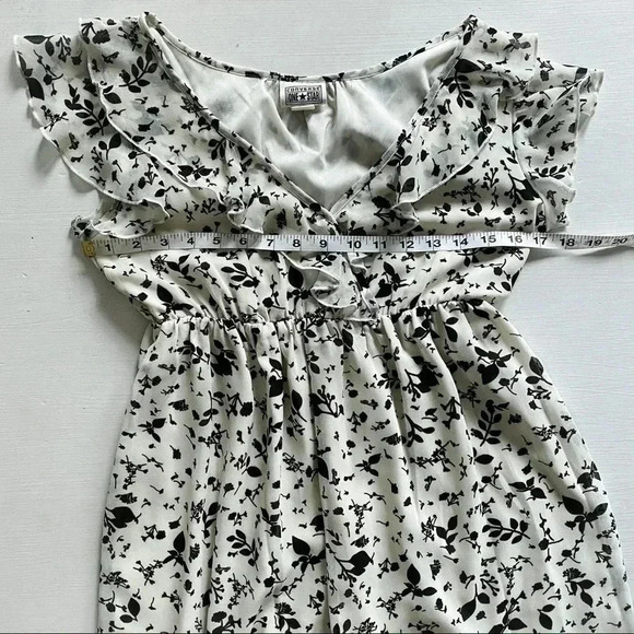 Converse Black and White Floral Midi Dress - Picture 4 of 7